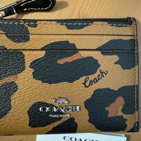 🐆Mini Skinny Id Case With Leopard Print - Picture 7 of 10